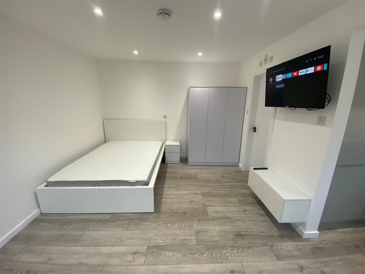 Oxford Road, Reading