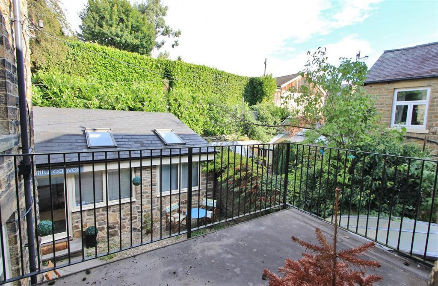 Ecclesall Road, Sheffield, S11 8QA