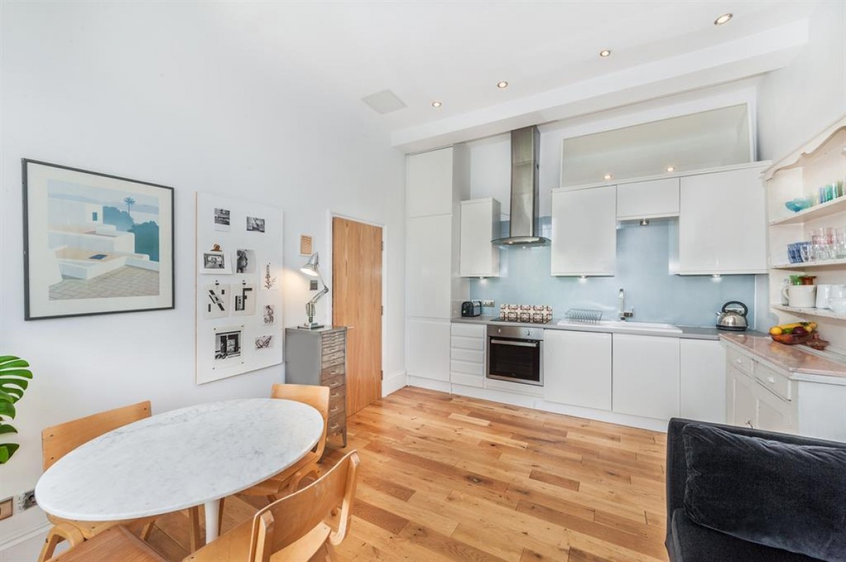 Albion Road, London, N16