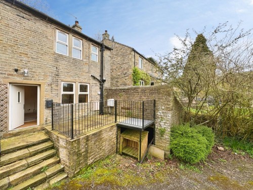 Main Street, Cononley