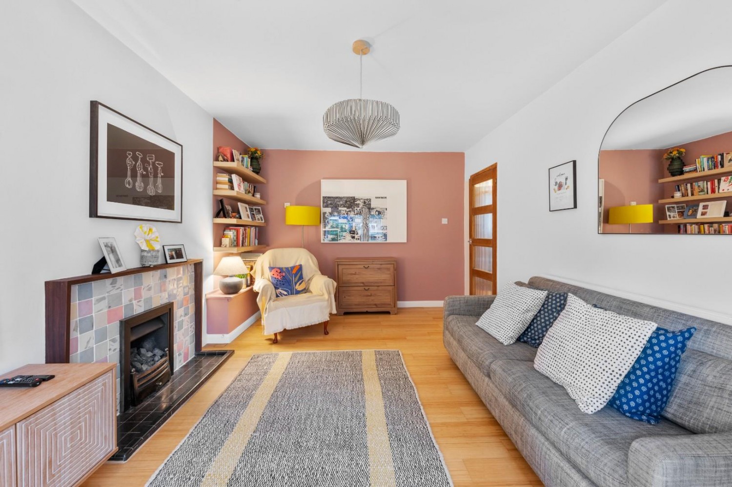 Queen Elizabeths Close, London, N16