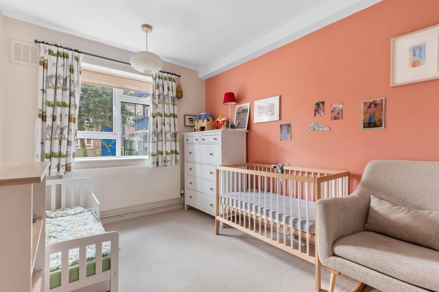 Queen Elizabeths Close, London, N16