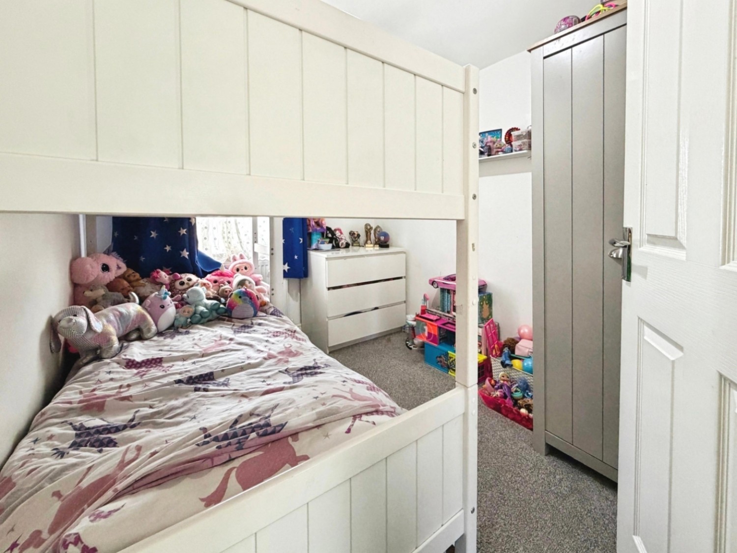 Willinton Road , Knowle, Bristol, BS4 1HT