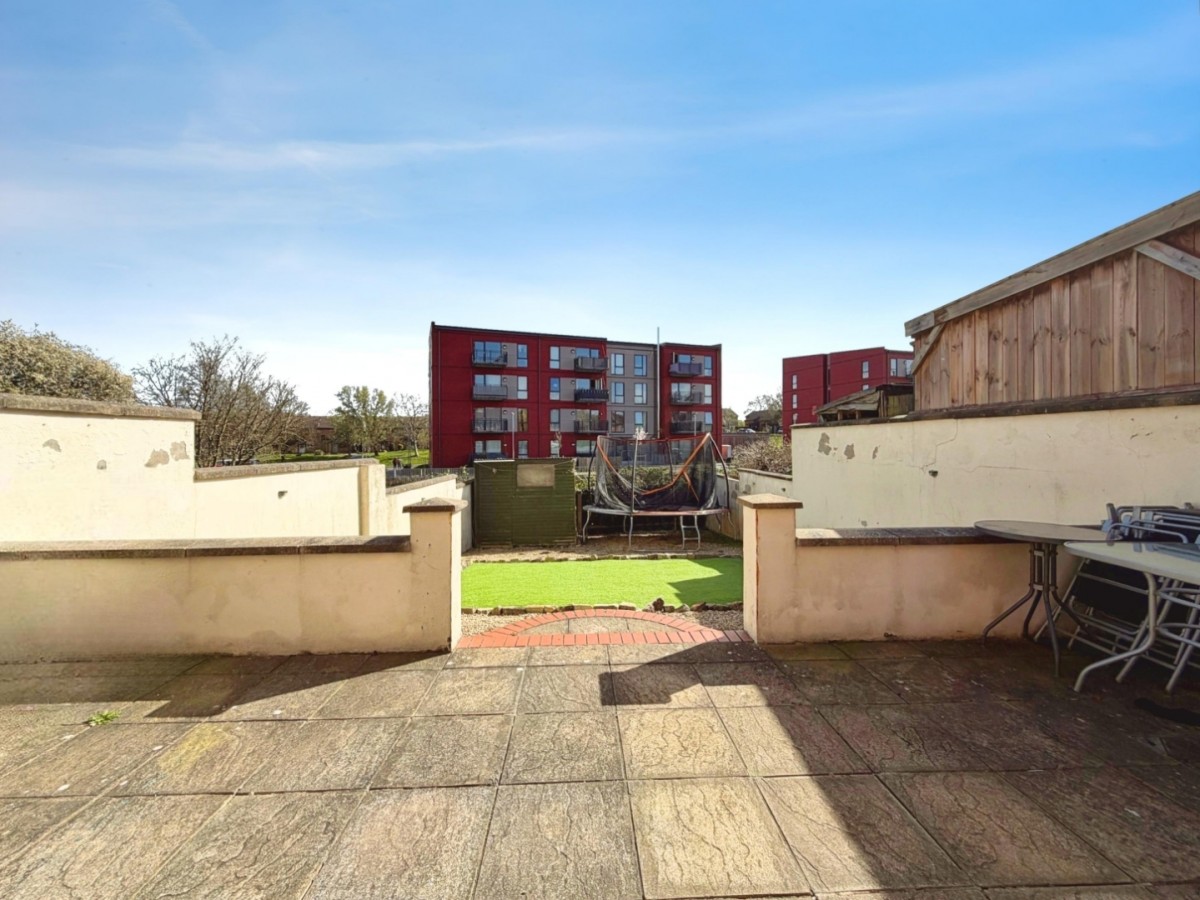 Willinton Road , Knowle, Bristol, BS4 1HT