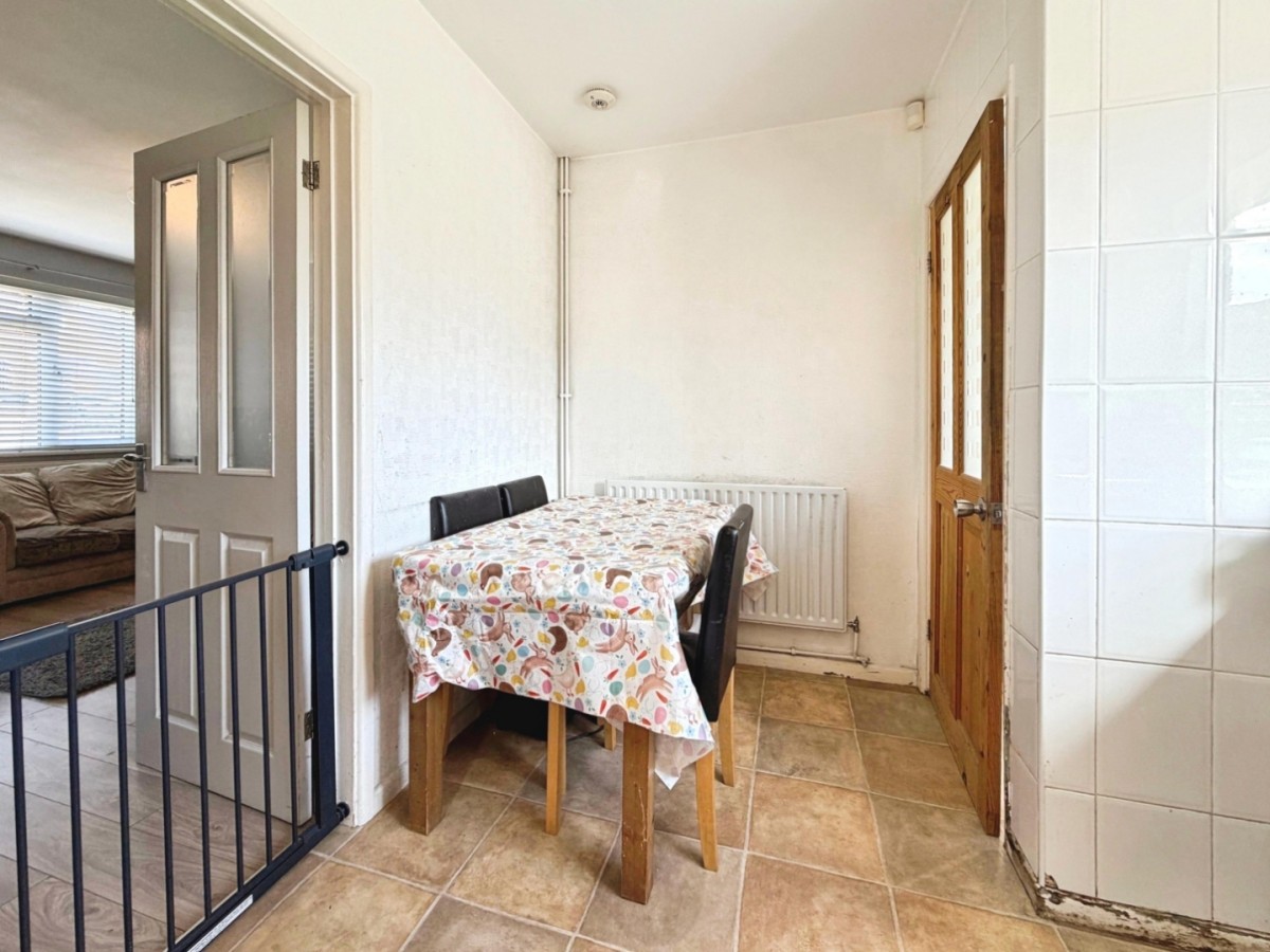 Willinton Road , Knowle, Bristol, BS4 1HT