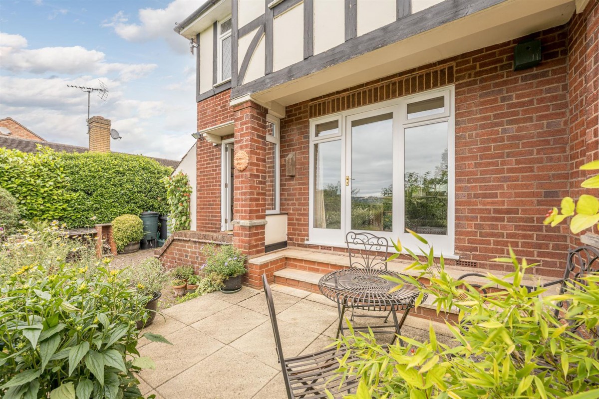 Dunsley Croft, Dunsley Drive, Kinver, DY7 6NB