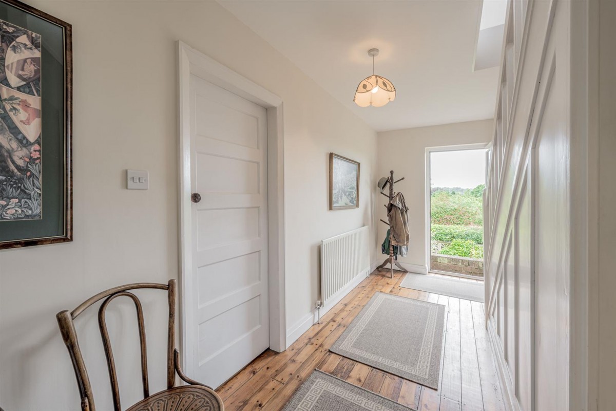 Dunsley Croft, Dunsley Drive, Kinver, DY7 6NB