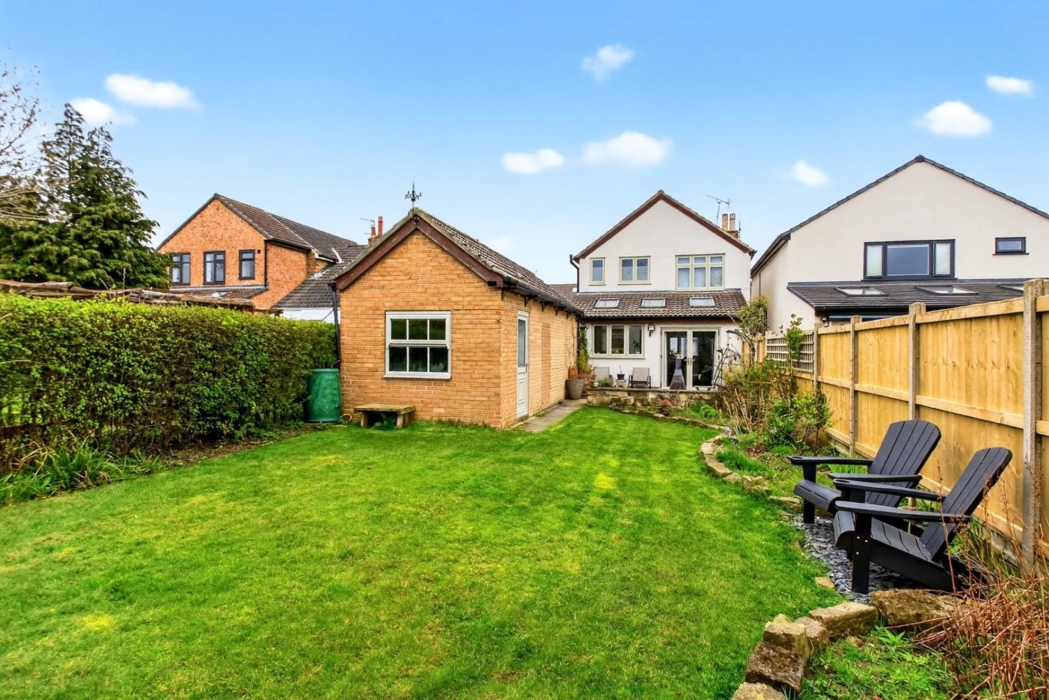 Almsford Oval, Harrogate