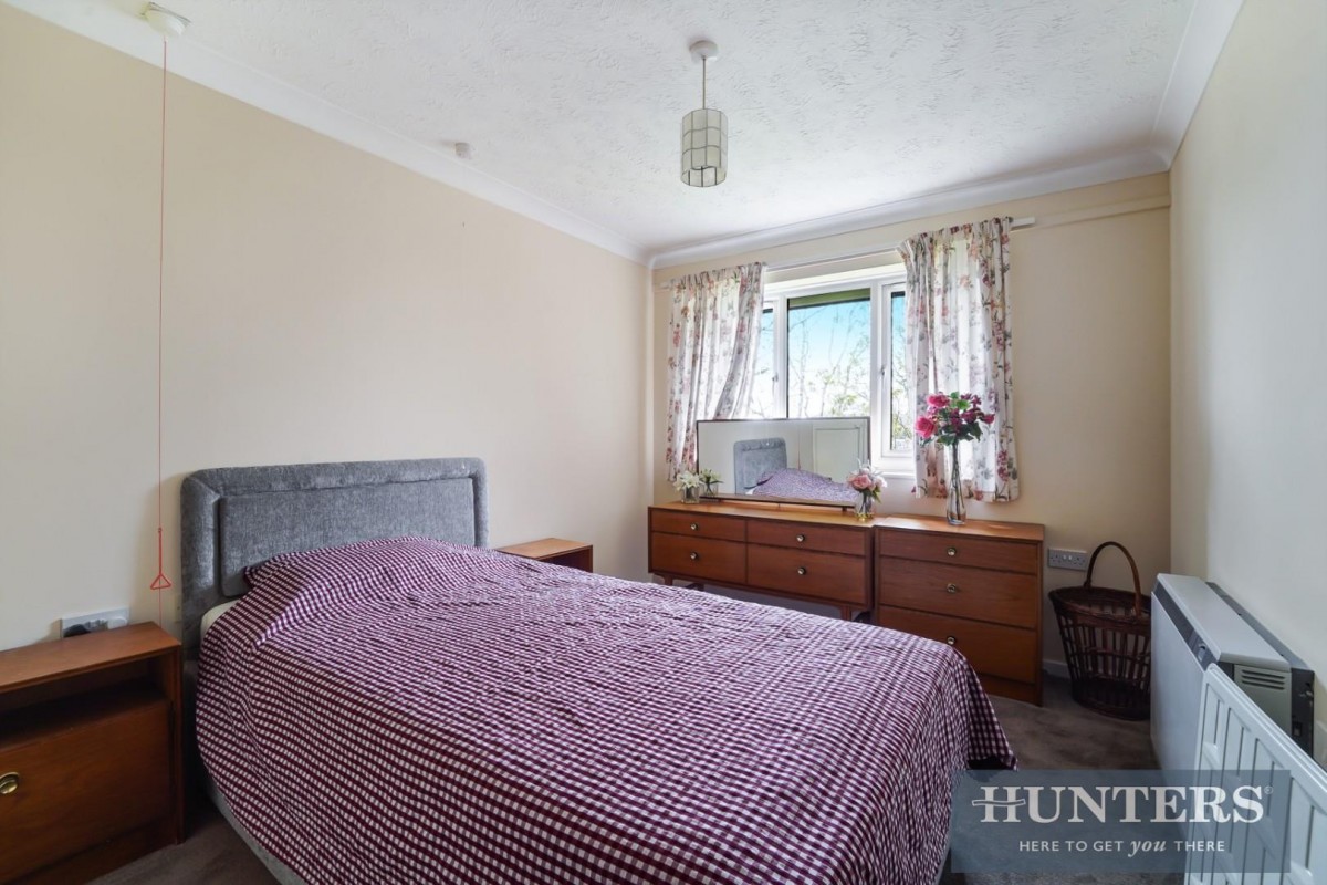 Brook Ct, Wordsworth Drive, Cheam, Sutton