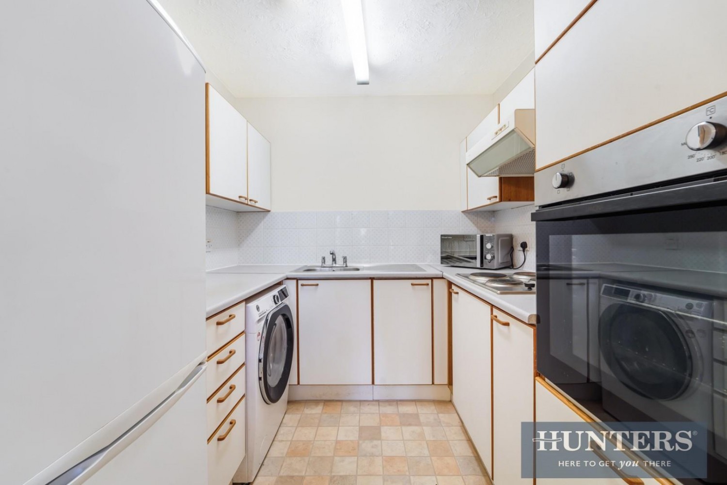 Brook Ct, Wordsworth Drive, Cheam, Sutton