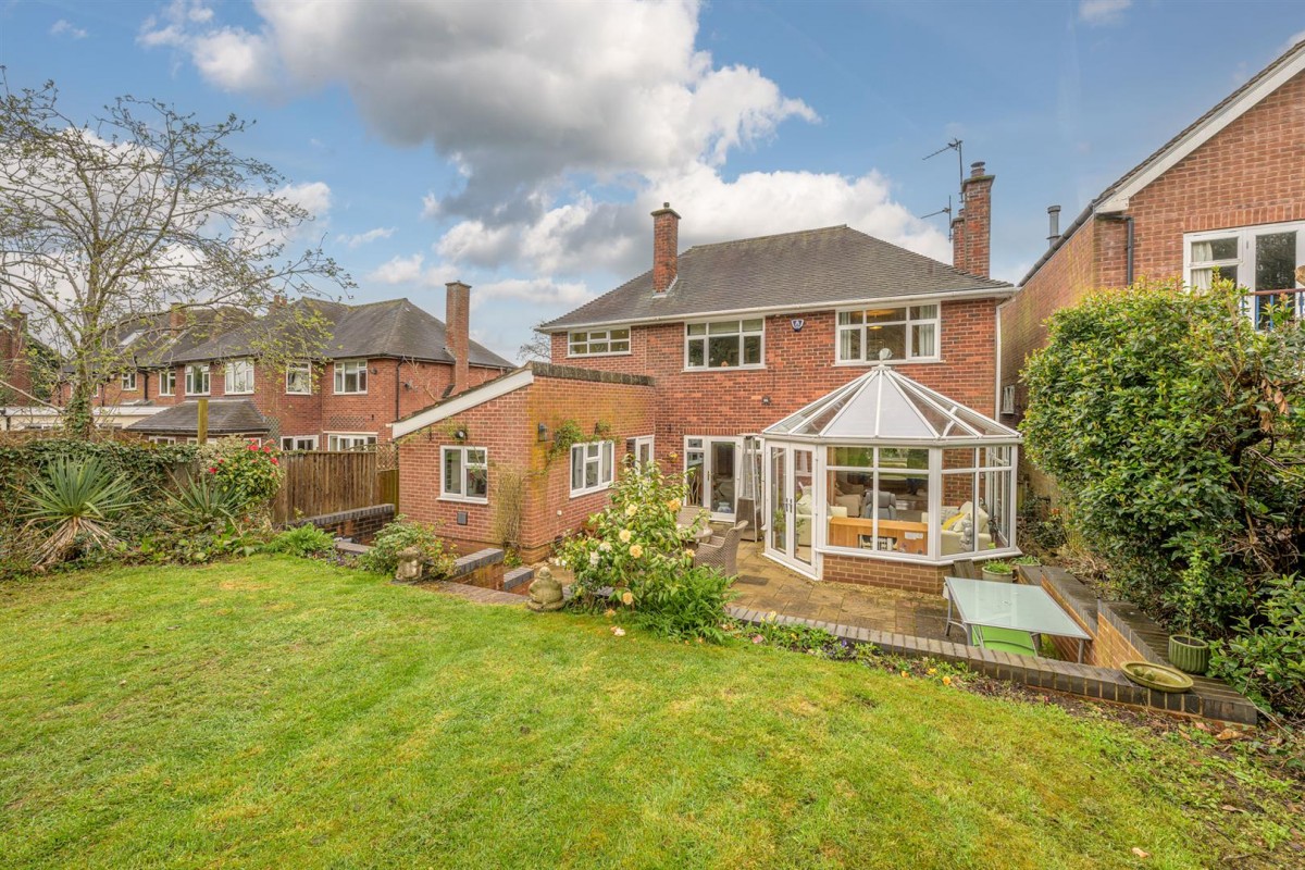 Hyperion Road, Stourton, Stourbridge, DY7 6SD