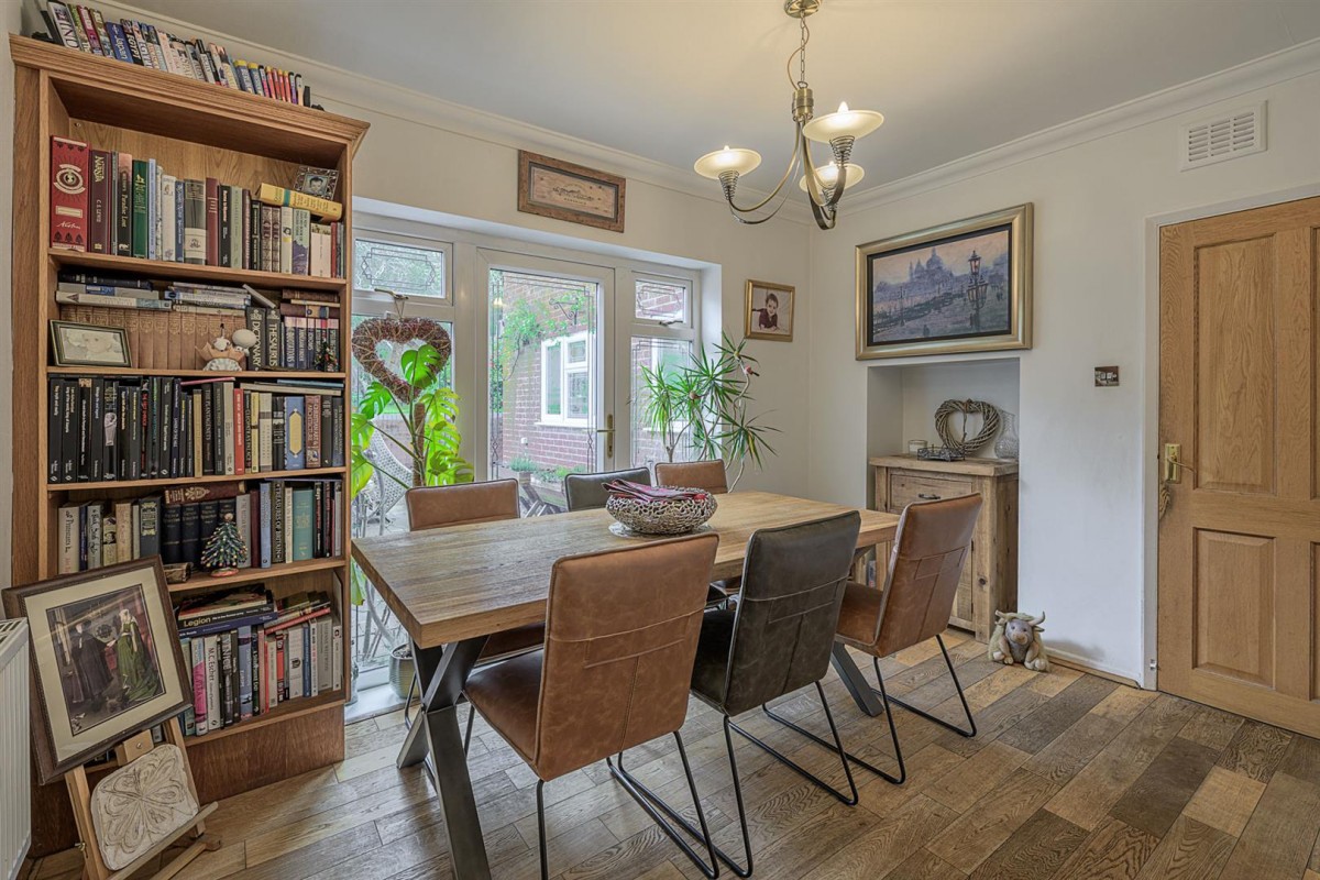 Hyperion Road, Stourton, Stourbridge, DY7 6SD