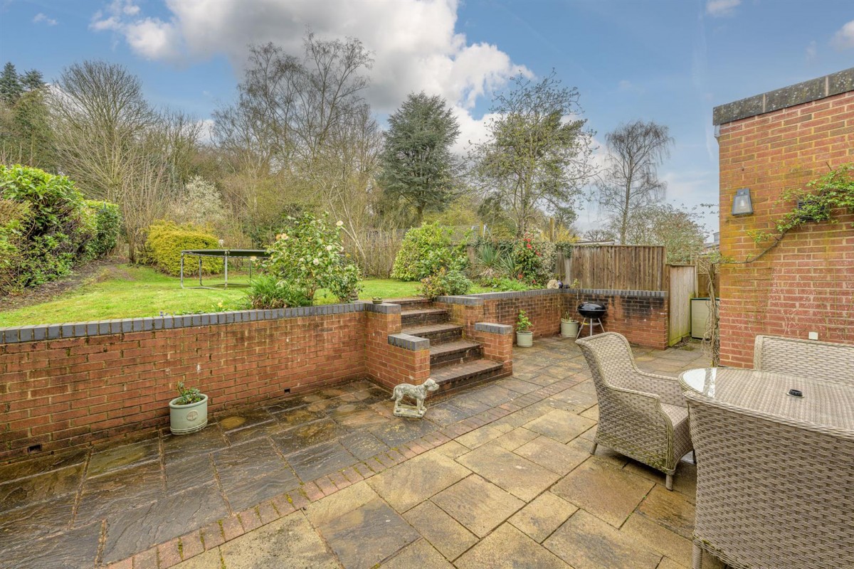 Hyperion Road, Stourton, Stourbridge, DY7 6SD