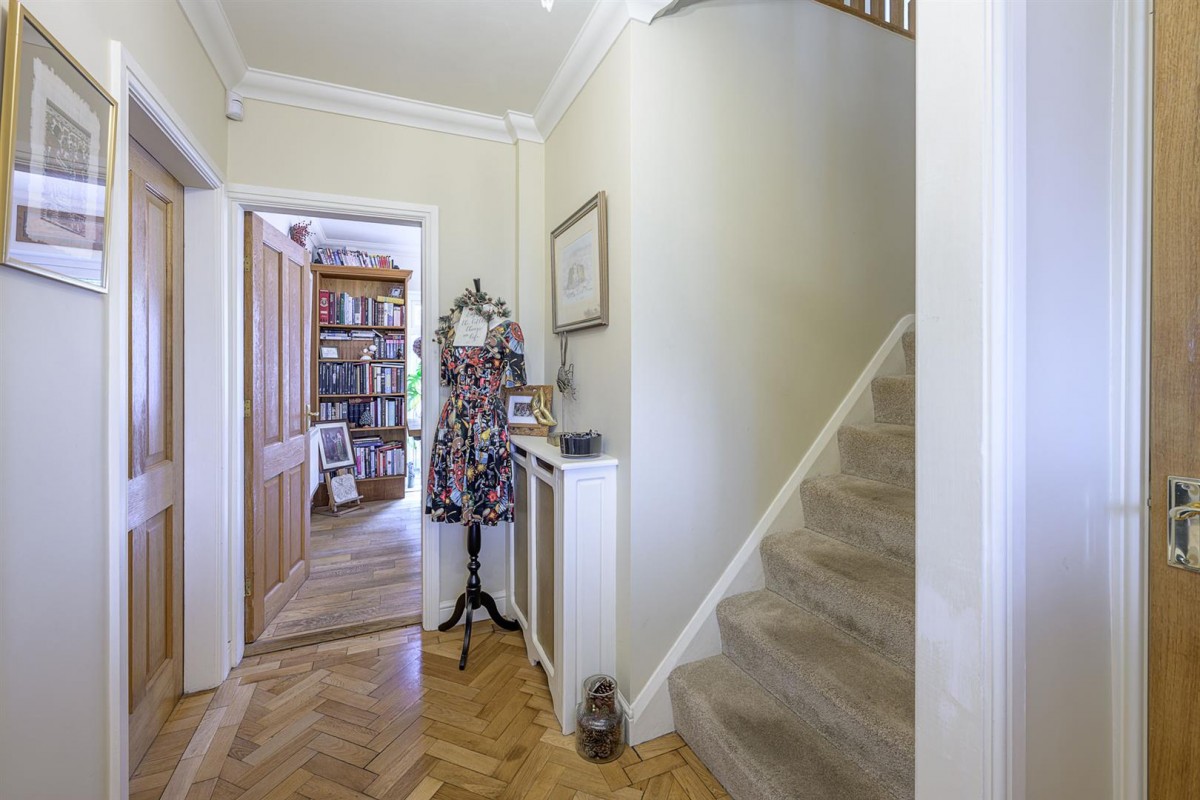 Hyperion Road, Stourton, Stourbridge, DY7 6SD