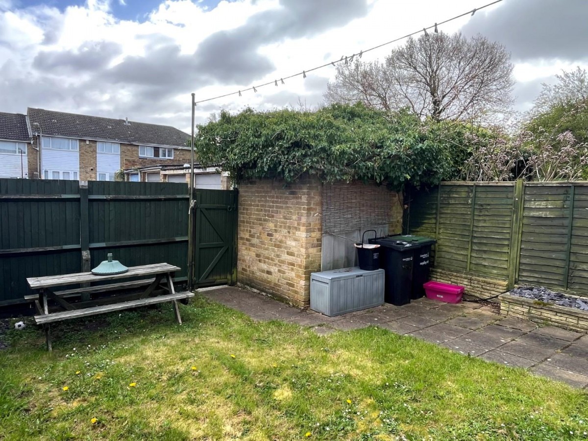 Mackenzie Way, Gravesend, DA12