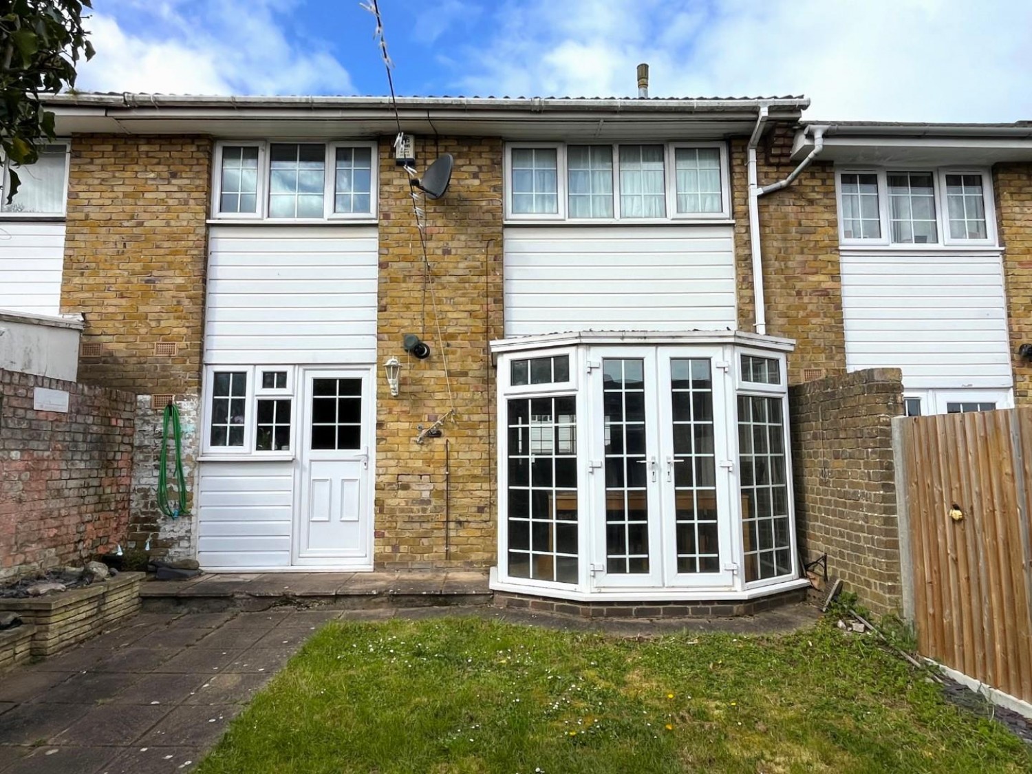 Mackenzie Way, Gravesend, DA12