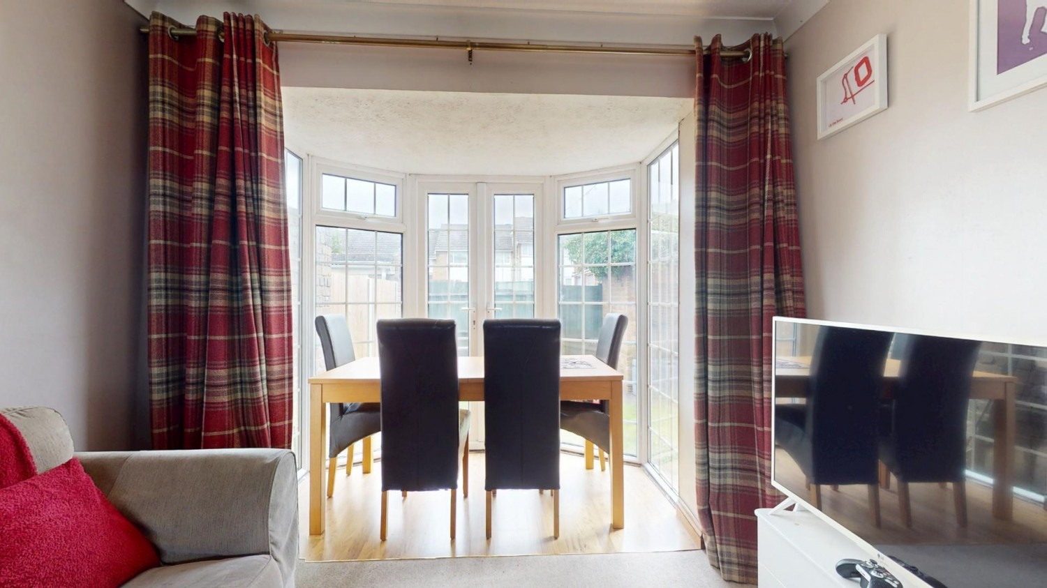 Mackenzie Way, Gravesend, DA12