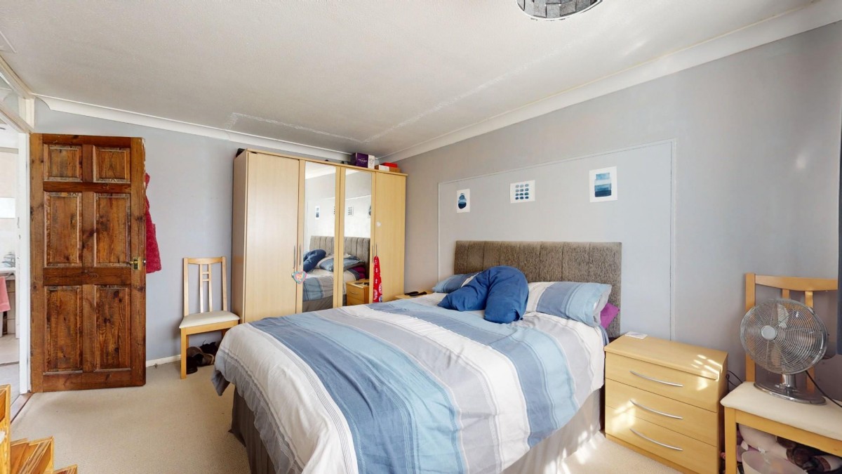 Mackenzie Way, Gravesend, DA12