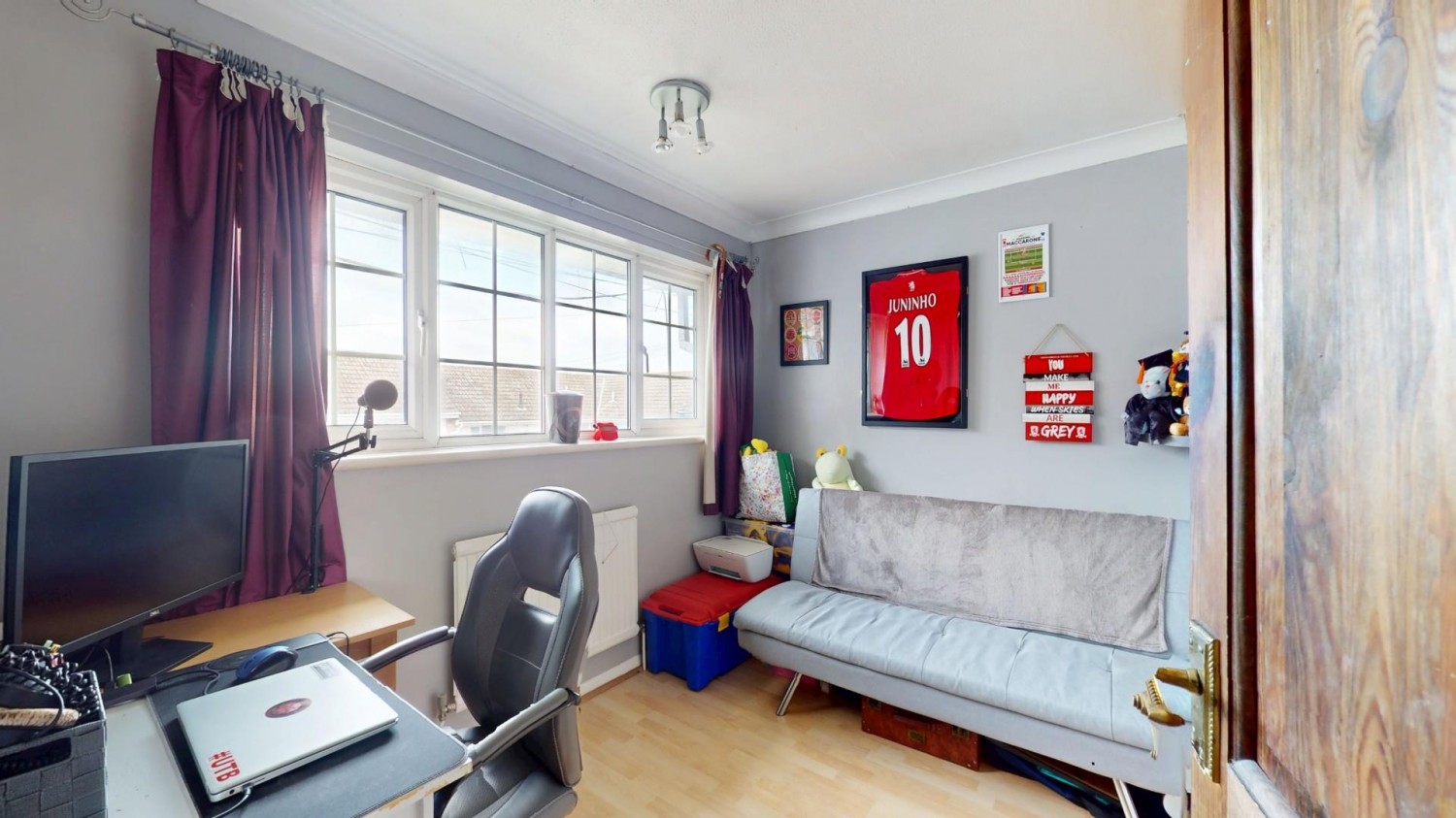 Mackenzie Way, Gravesend, DA12