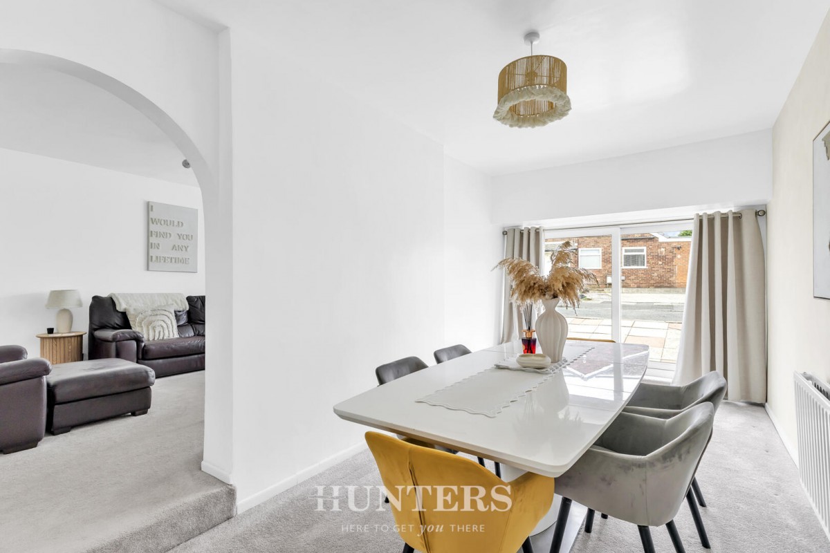 Frampton Close, Alkrington, Manchester