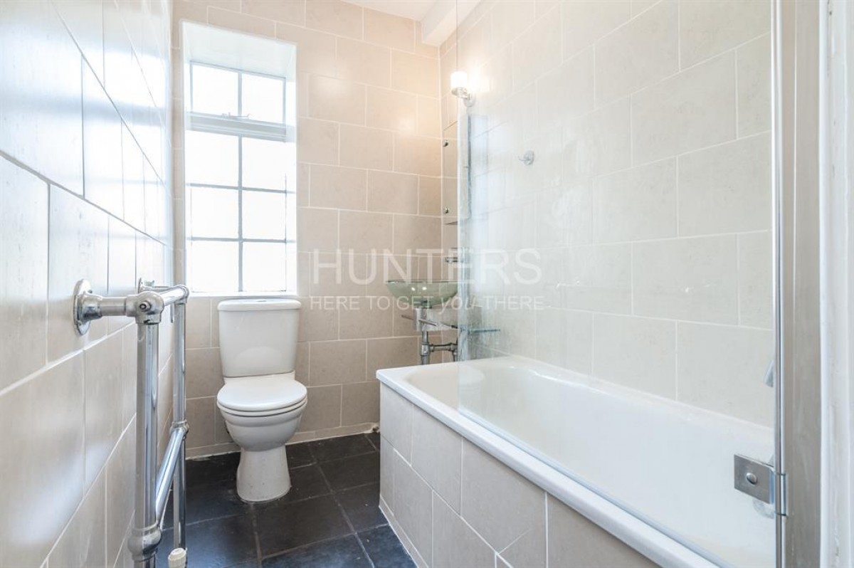 Langford Court, London, NW8