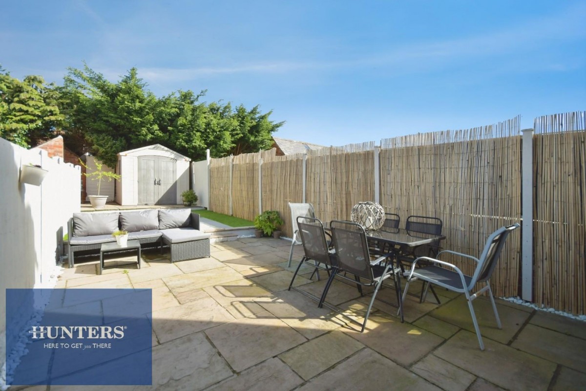 Devonshire Avenue East, Hasland, Chesterfield, S41 0AE