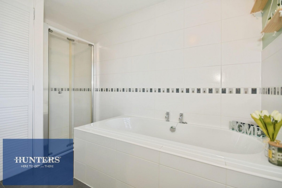 Devonshire Avenue East, Hasland, Chesterfield, S41 0AE