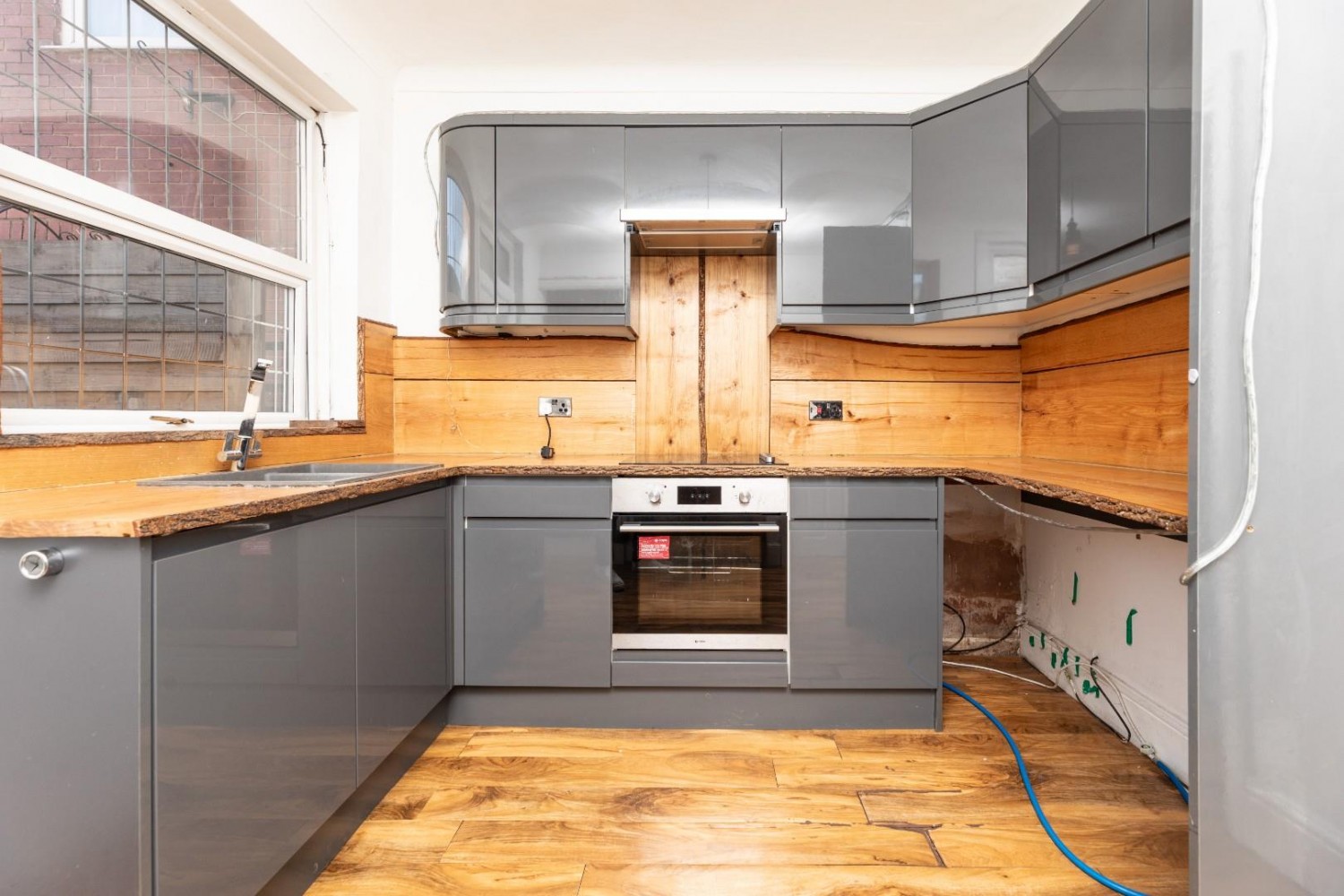 Ivy Street, Featherstone