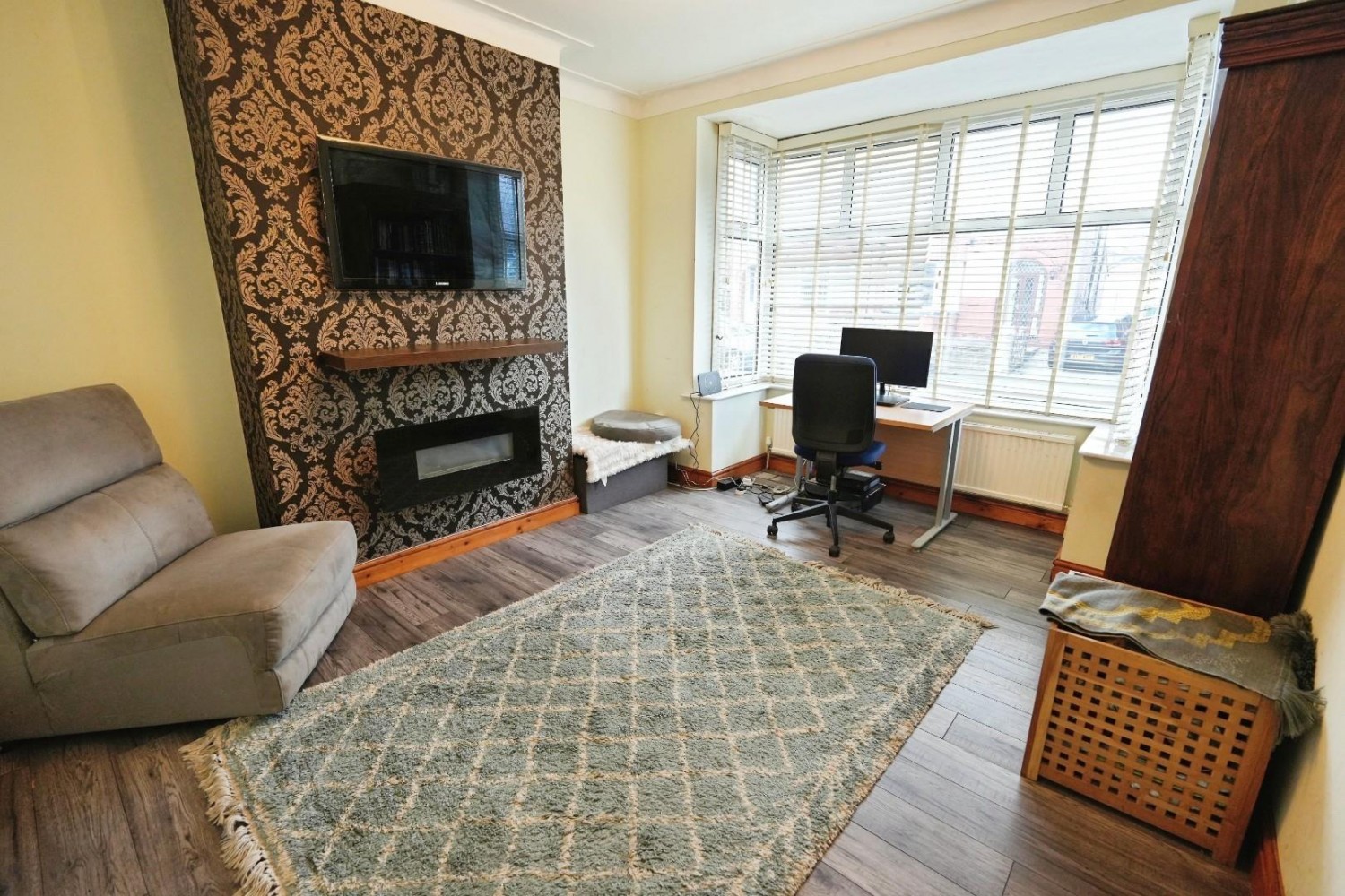 Burnside Drive, Manchester