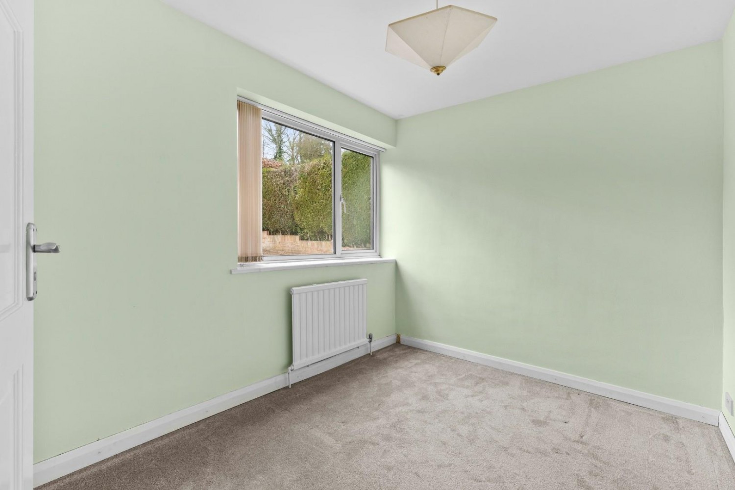 Gayton Close, Chesham Bois, Amersham, Buckinghamshire, HP6 6DW