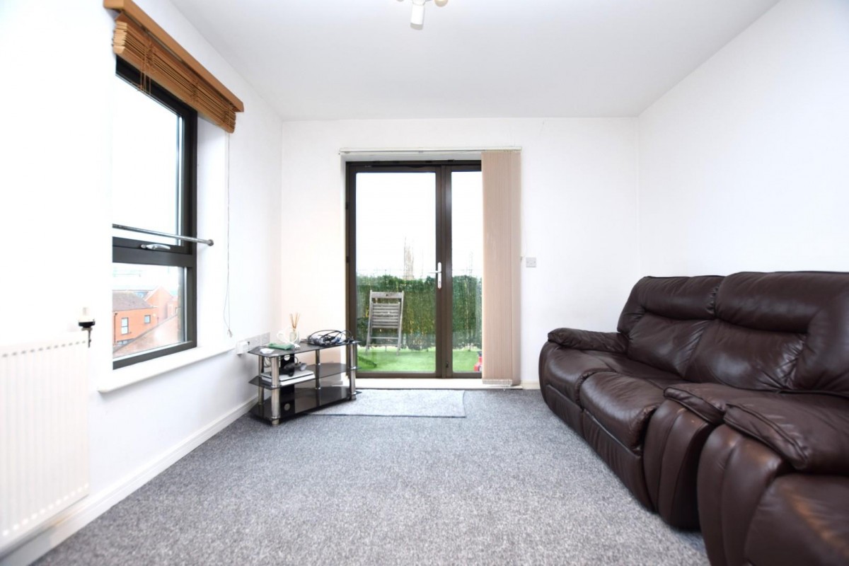 Ager Avenue, Dagenham, RM8