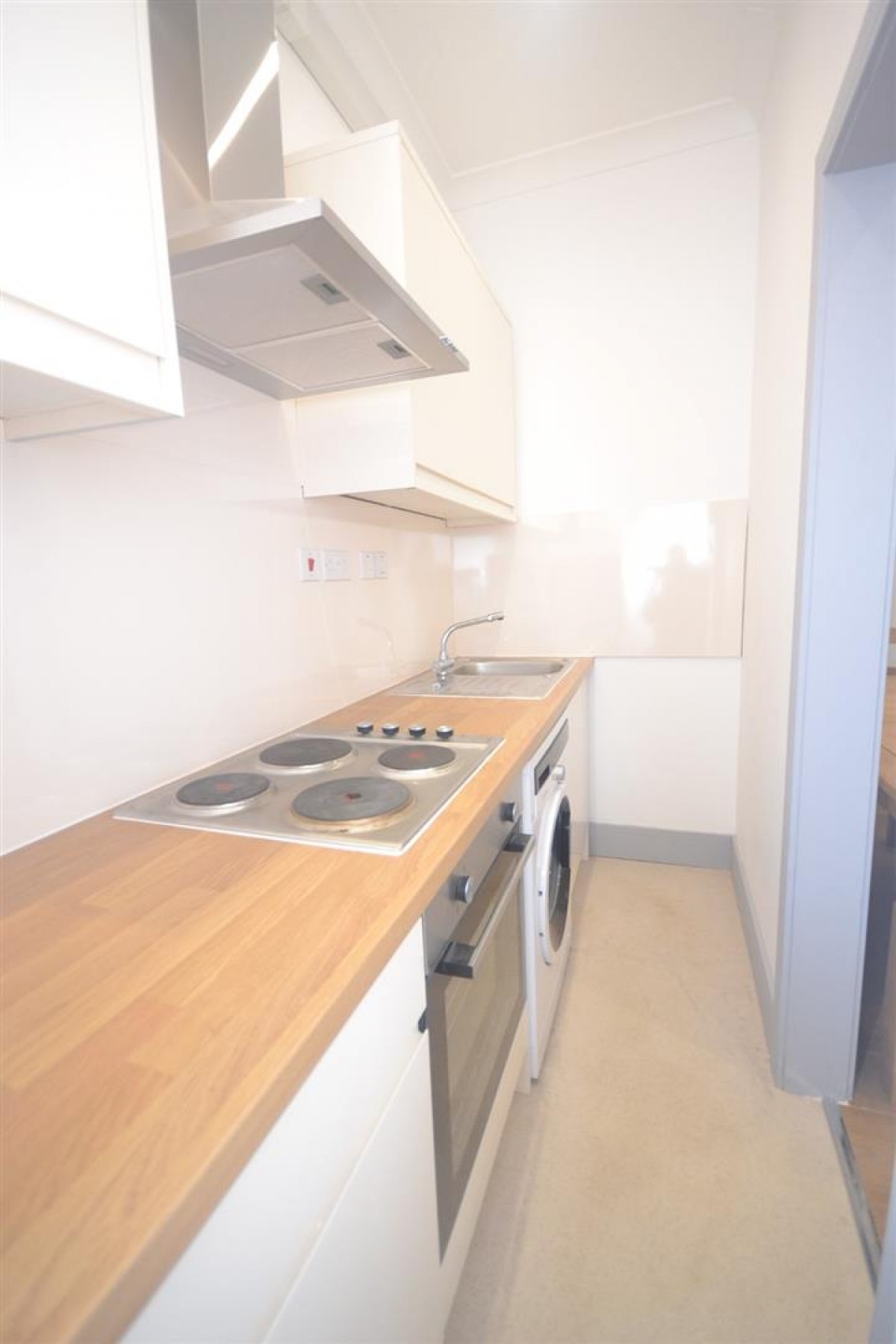 London Road, Reading, Berkshire