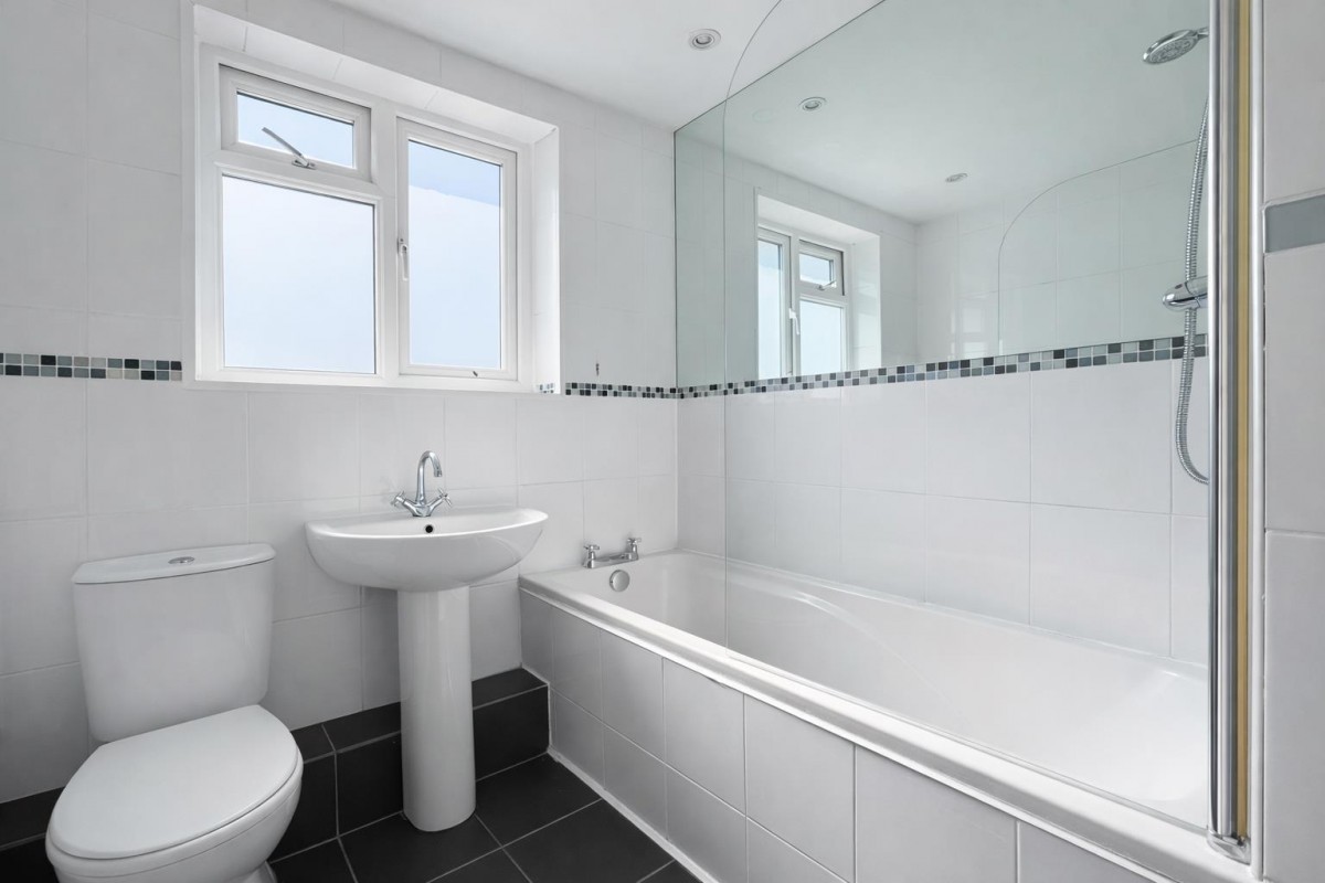 Alsom Avenue, Worcester Park