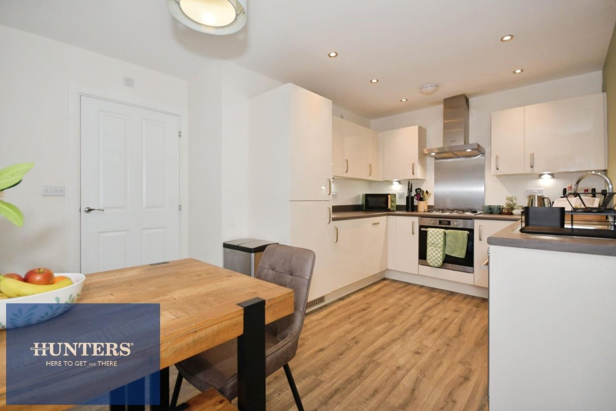 Rowan Drive, Wingerworth, Chesterfield, S42 6GB