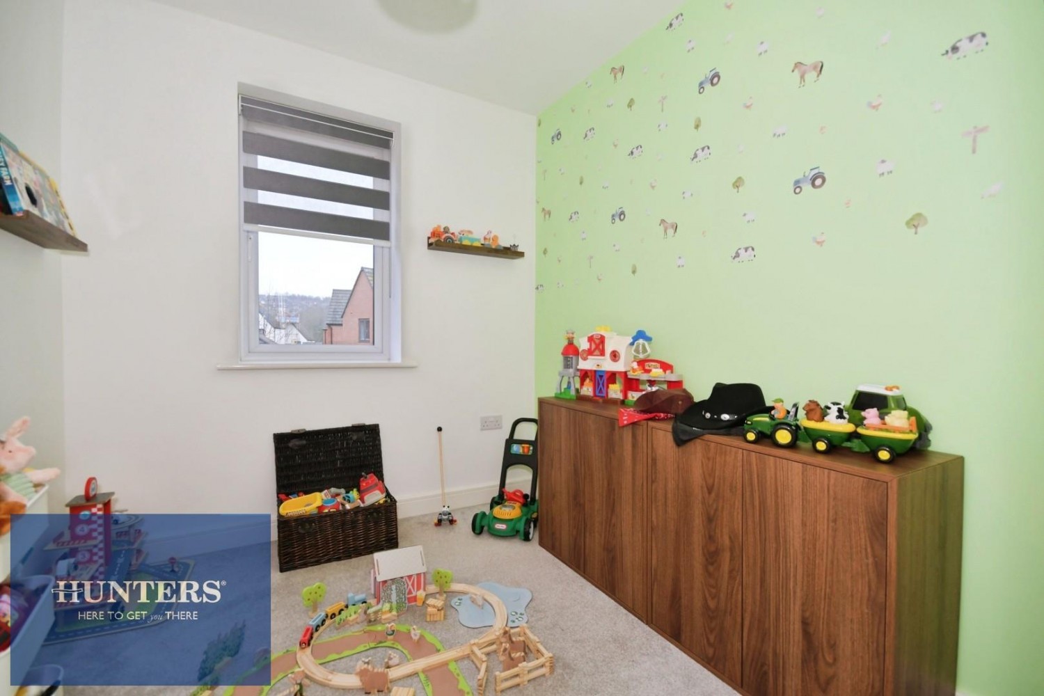 Rowan Drive, Wingerworth, Chesterfield, S42 6GB