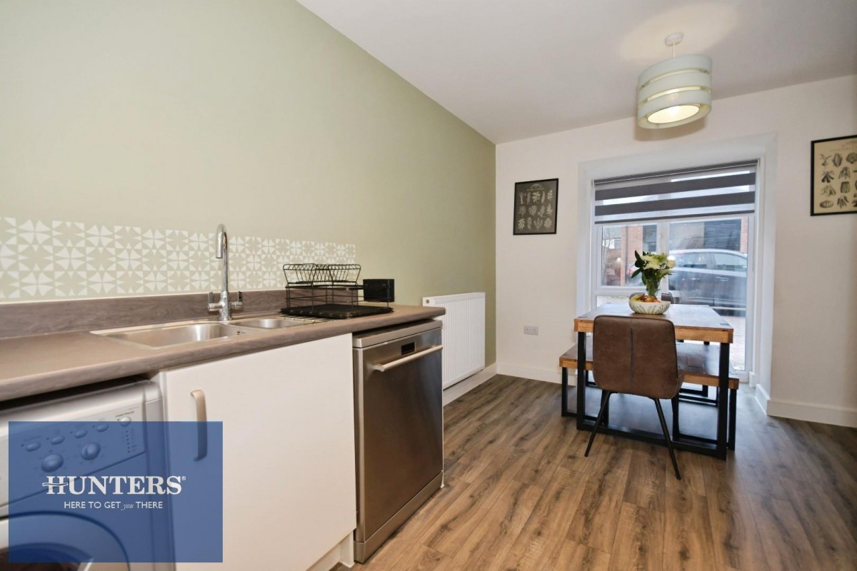 Rowan Drive, Wingerworth, Chesterfield, S42 6GB