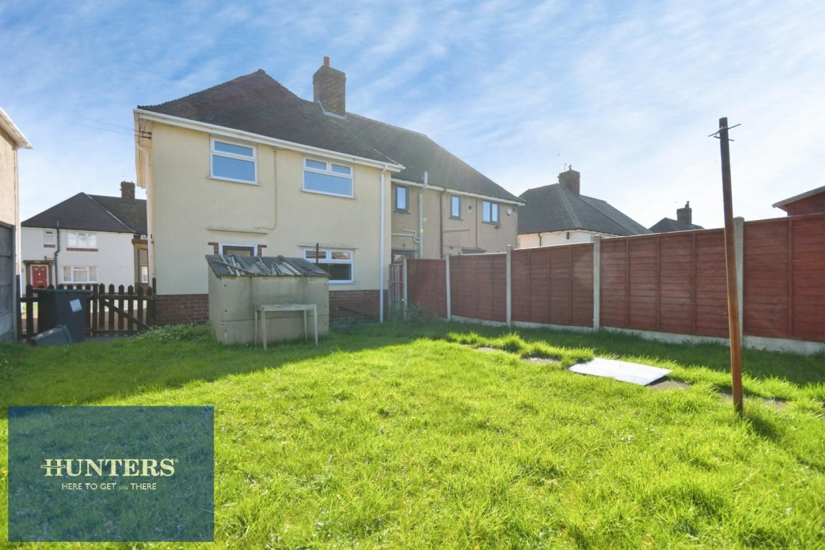 Devonshire Avenue North, New Whittington, Chesterfield, S43 2AS