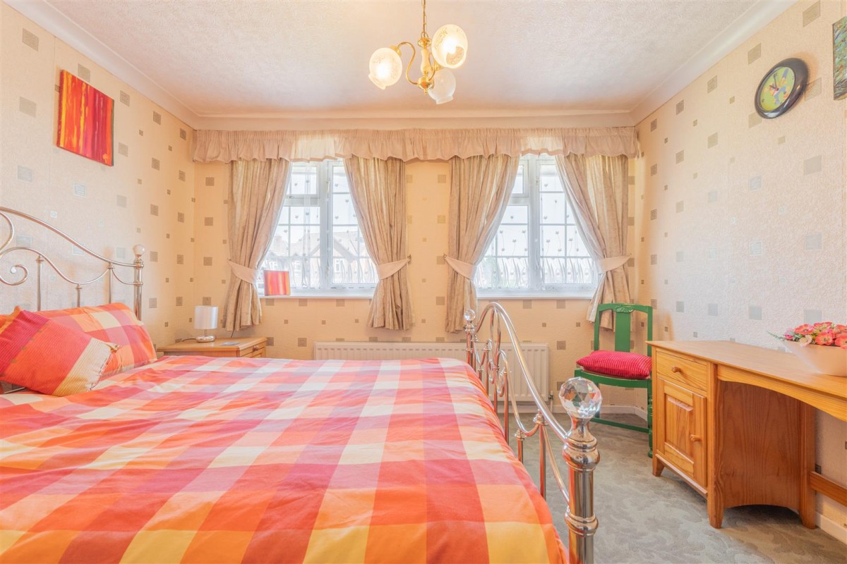 Hyperion Road, Stourton, Stourbridge, DY7 6SJ