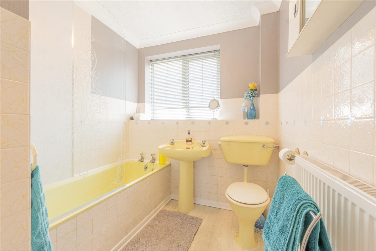 Hyperion Road, Stourton, Stourbridge, DY7 6SJ
