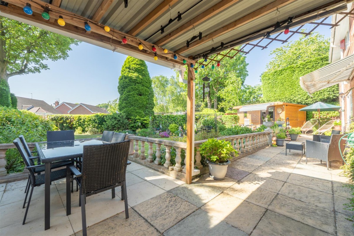 Hyperion Road, Stourton, Stourbridge, DY7 6SJ