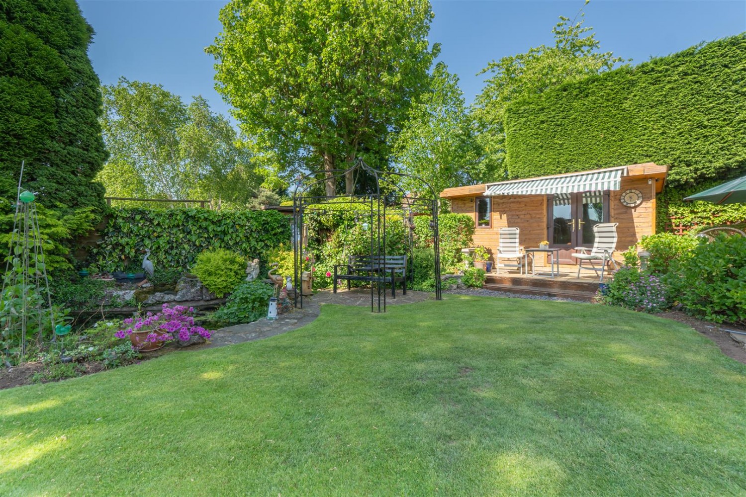 Hyperion Road, Stourton, Stourbridge, DY7 6SJ