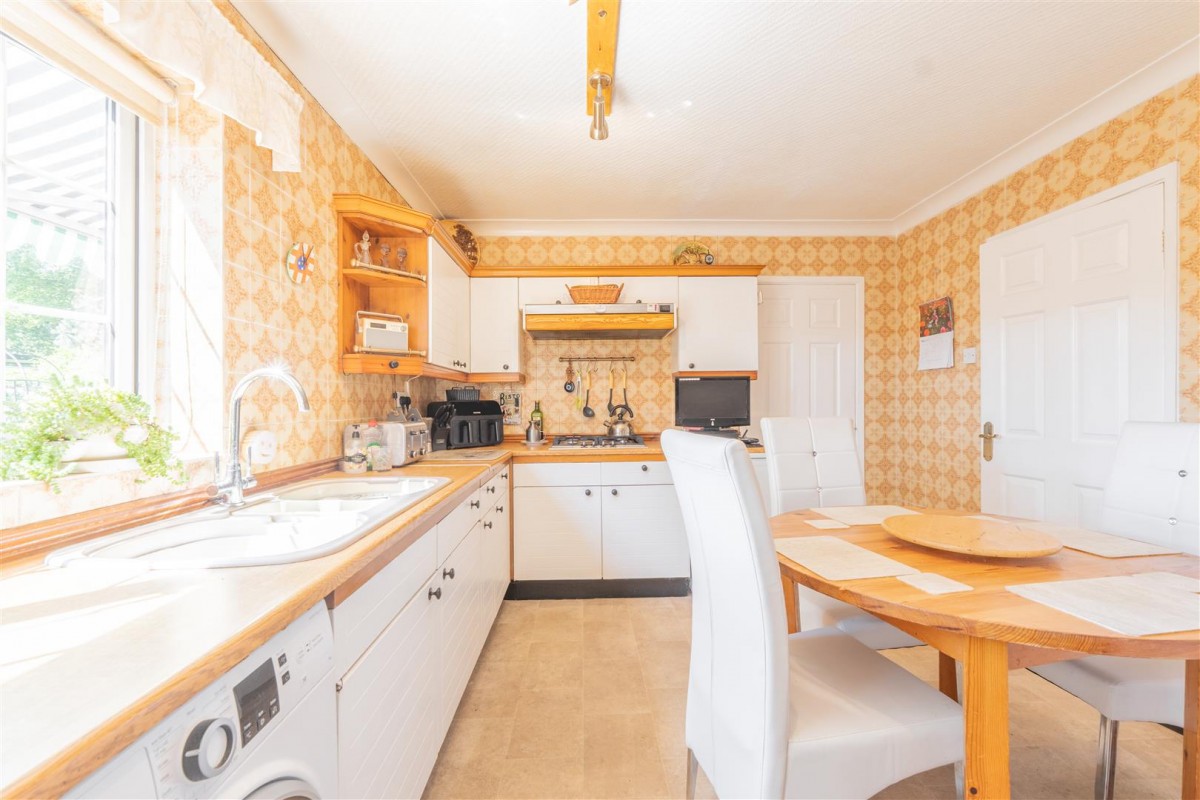 Hyperion Road, Stourton, Stourbridge, DY7 6SJ