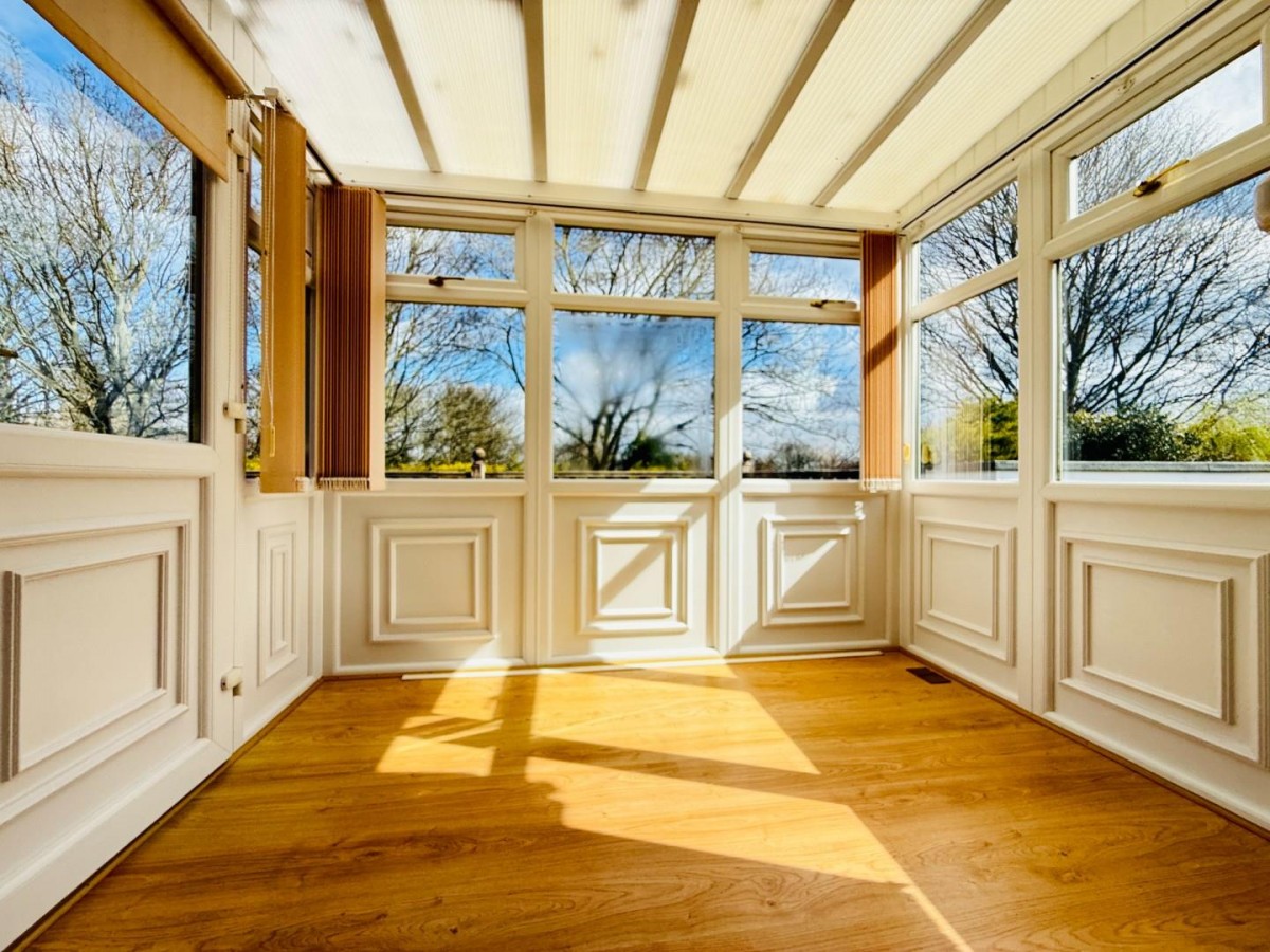 Cowdry Close, Thornhill Dewsbury