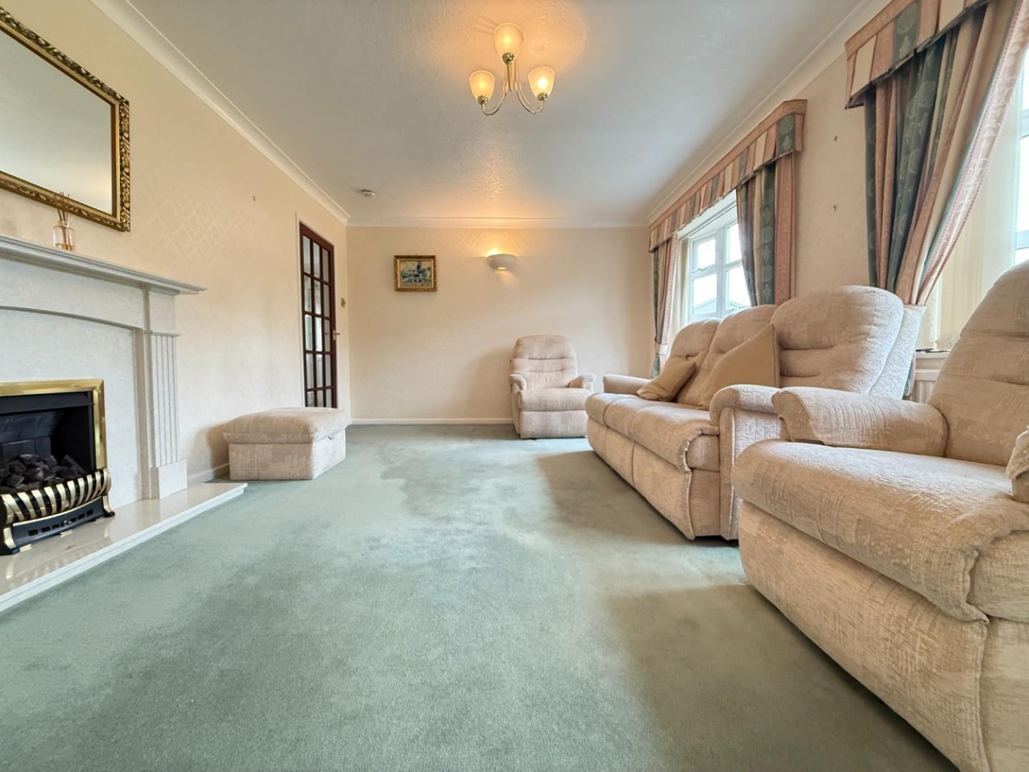 Cowdry Close, Thornhill Dewsbury