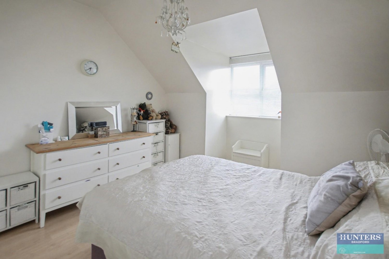 Close Head Drive Thornton, Bradford, BD13 3QQ