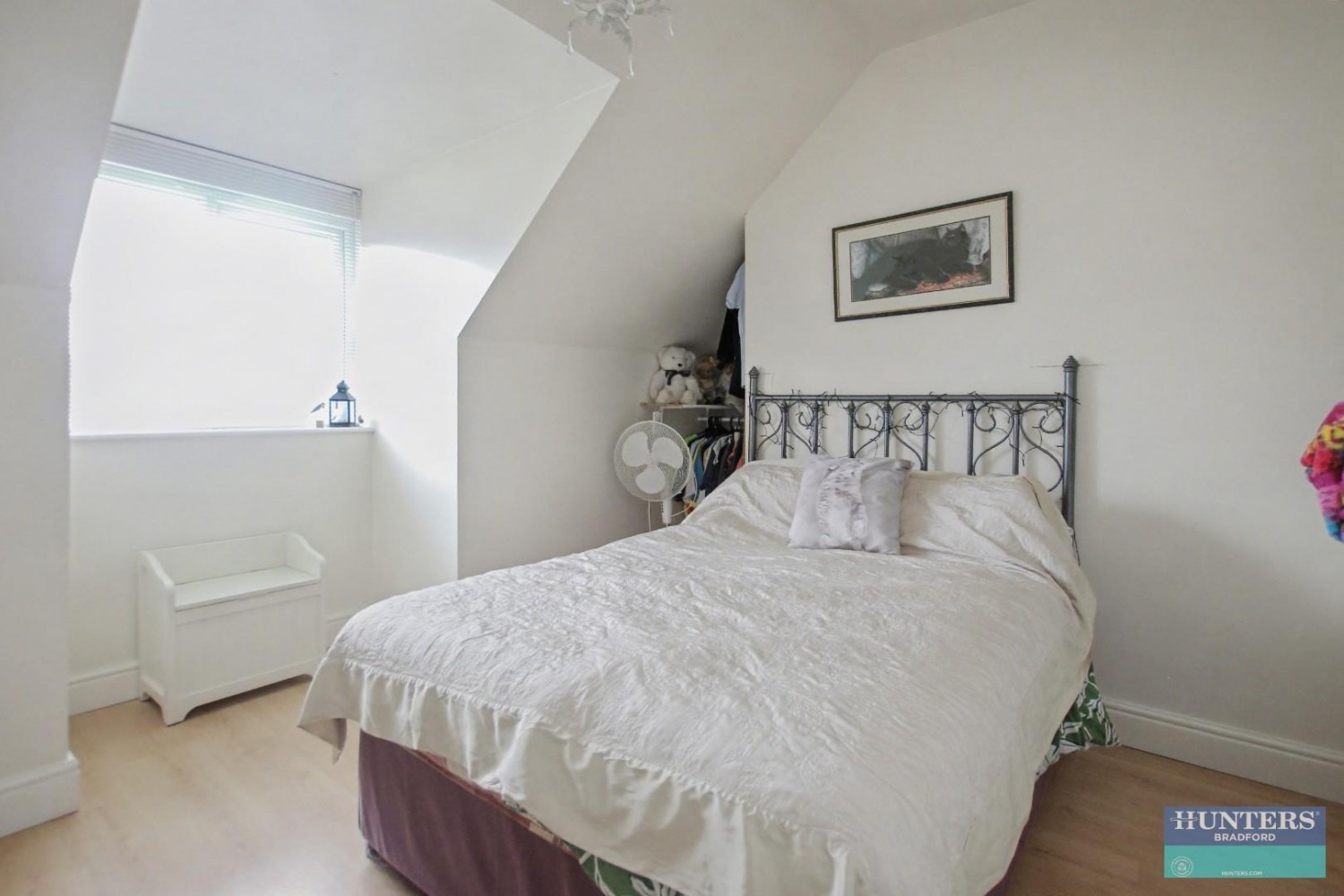 Close Head Drive Thornton, Bradford, BD13 3QQ