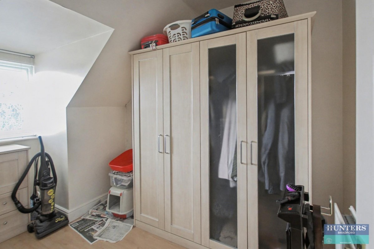 Close Head Drive Thornton, Bradford, BD13 3QQ