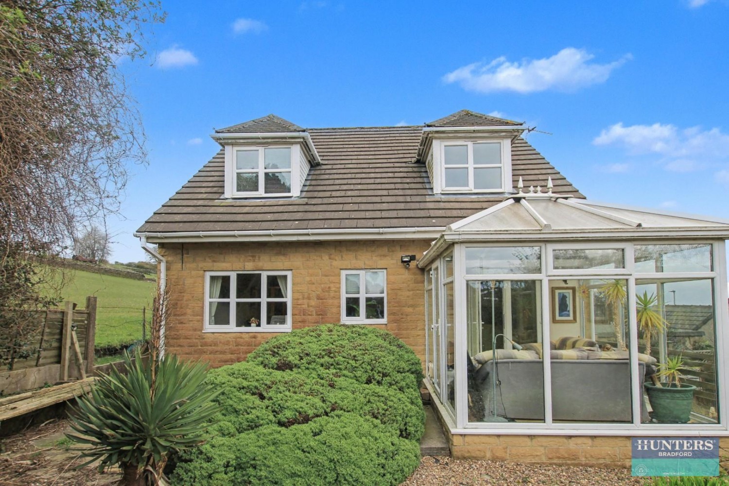 Close Head Drive Thornton, Bradford, BD13 3QQ