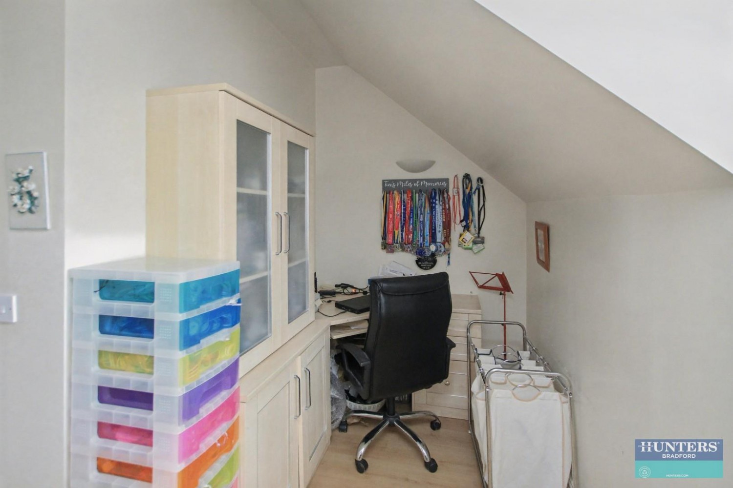 Close Head Drive Thornton, Bradford, BD13 3QQ