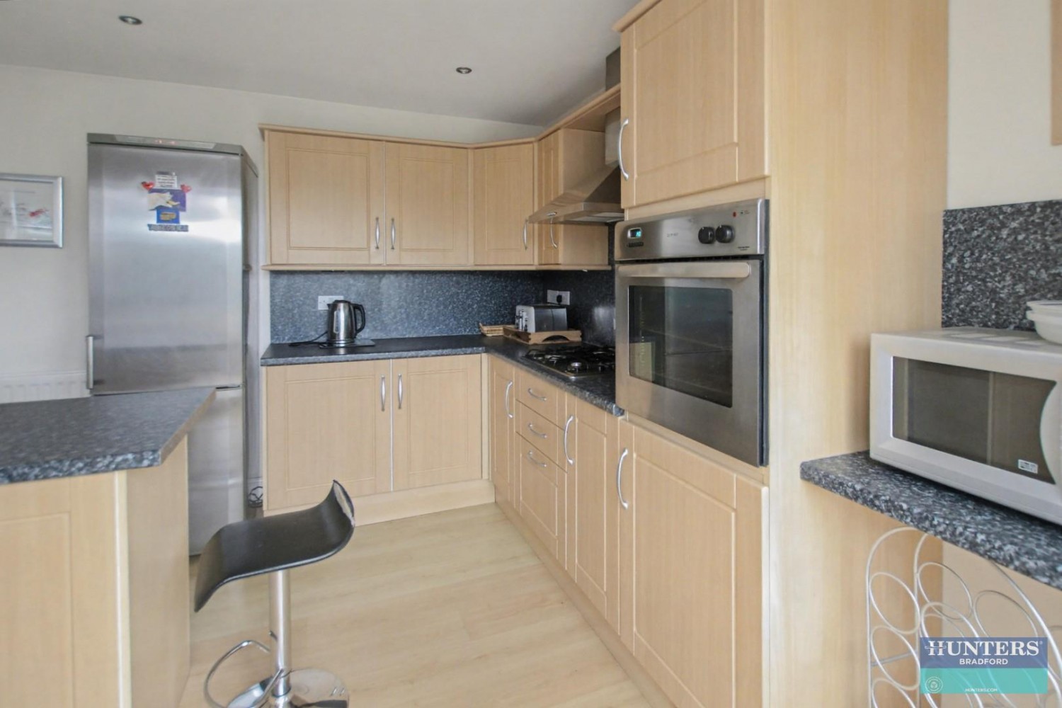 Close Head Drive Thornton, Bradford, BD13 3QQ